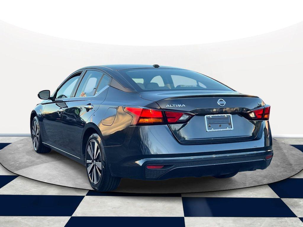 used 2022 Nissan Altima car, priced at $14,900