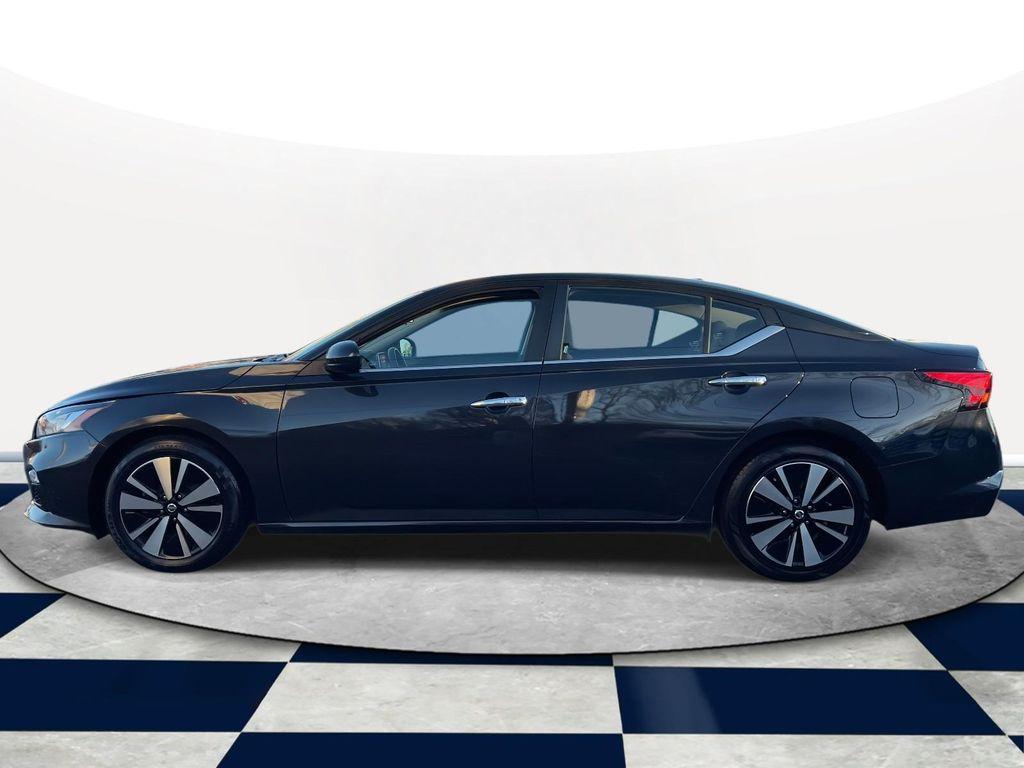 used 2022 Nissan Altima car, priced at $14,900