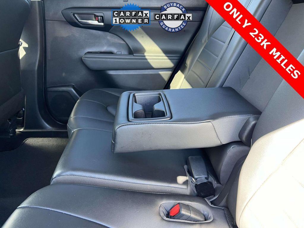 used 2023 Toyota Highlander car, priced at $37,747