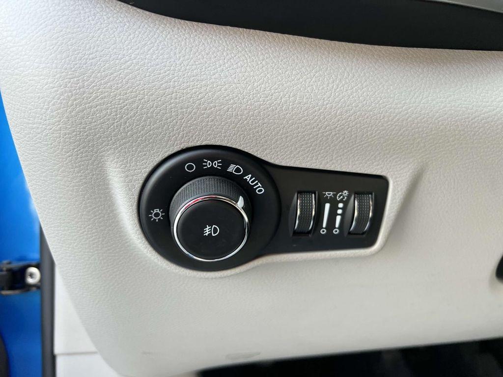 used 2022 Jeep Compass car, priced at $19,991