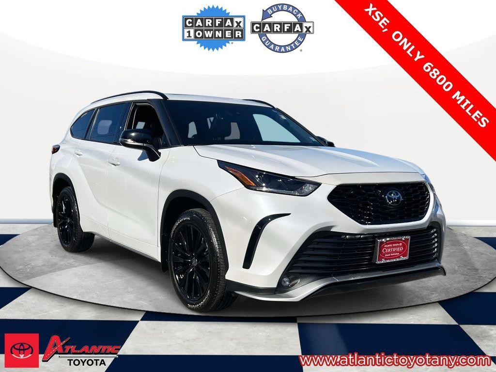 used 2023 Toyota Highlander car, priced at $42,388