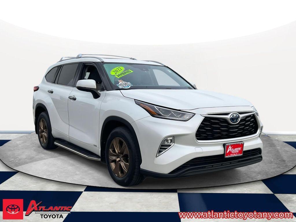 used 2022 Toyota Highlander Hybrid car, priced at $41,990