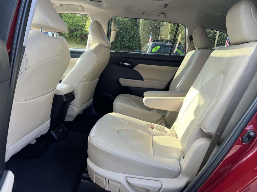 used 2023 Toyota Highlander car, priced at $34,750