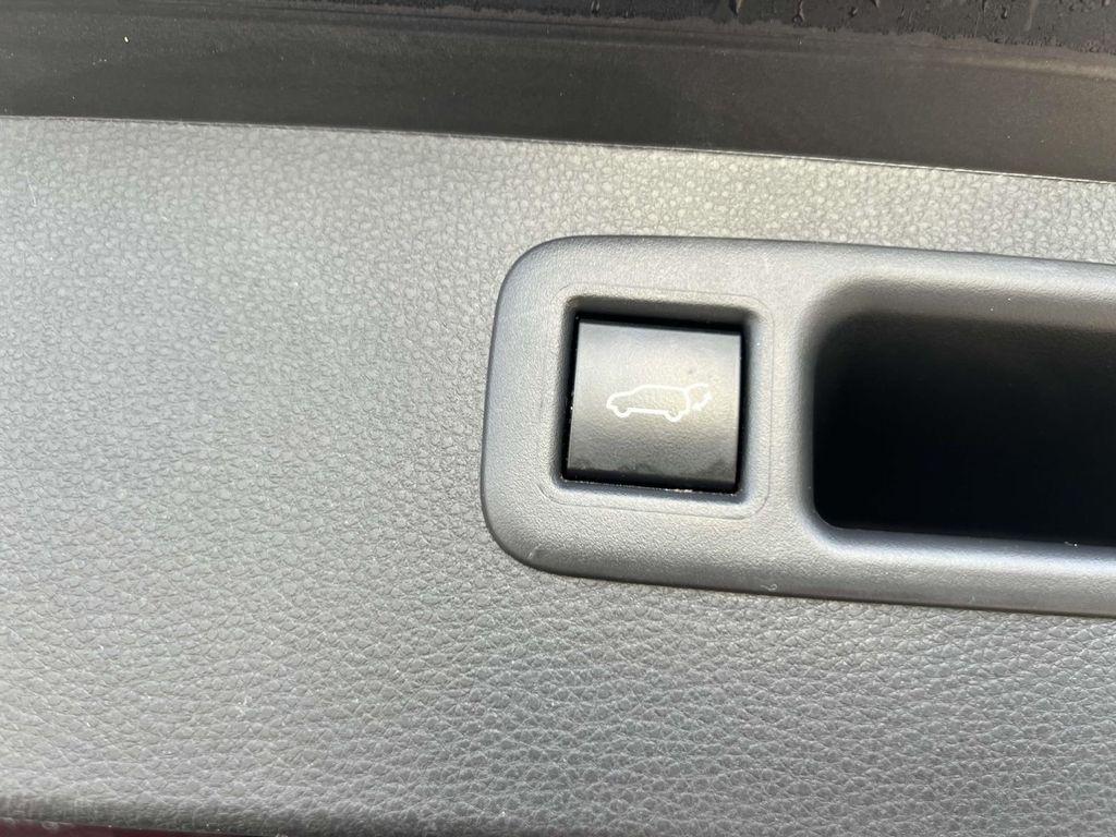 used 2023 Toyota Highlander car, priced at $34,750