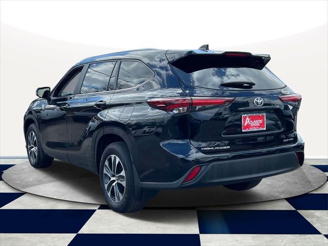 used 2024 Toyota Highlander car, priced at $41,990