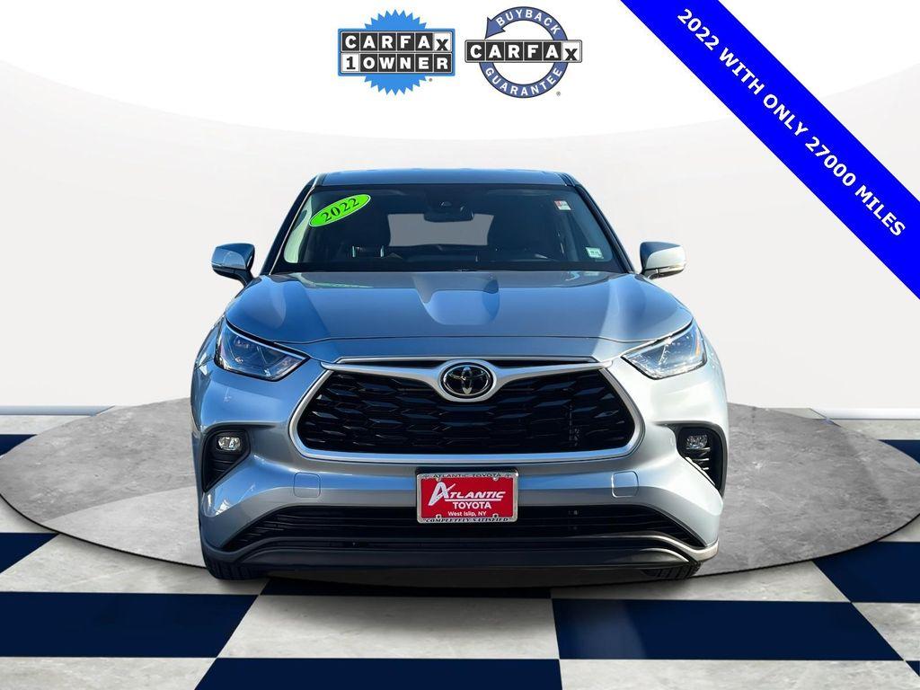 used 2022 Toyota Highlander car, priced at $32,325
