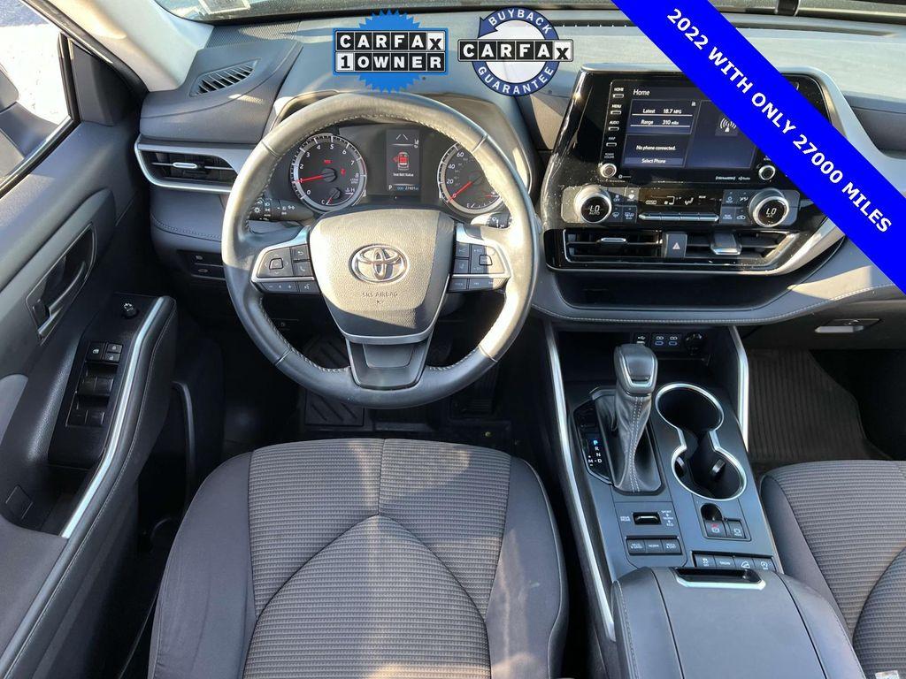 used 2022 Toyota Highlander car, priced at $32,325