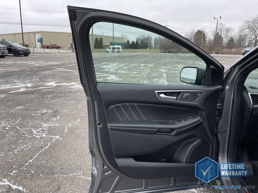 used 2021 Ford Edge car, priced at $27,800