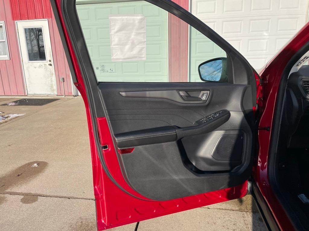 new 2025 Ford Escape car, priced at $32,408