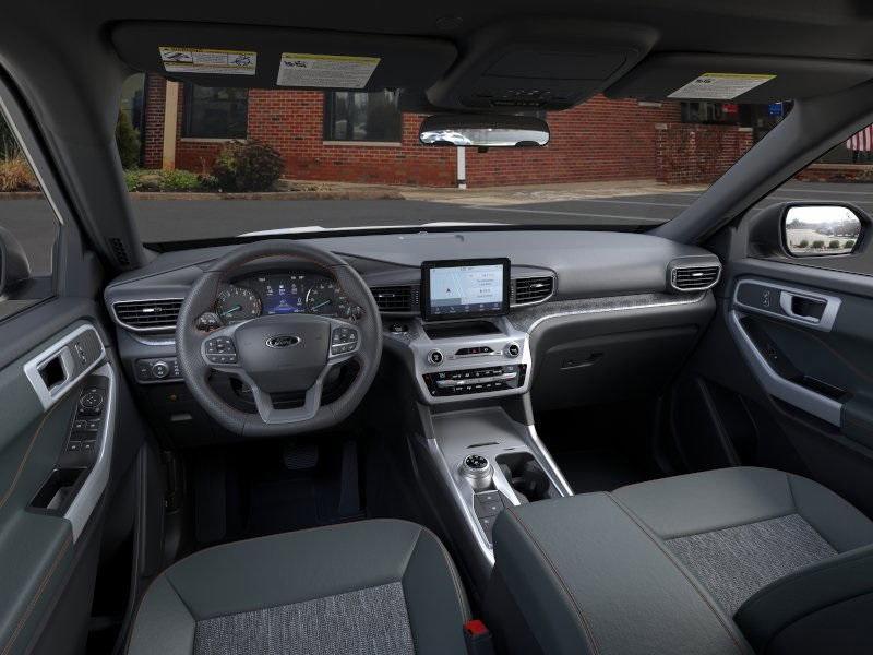 new 2024 Ford Explorer car, priced at $51,052