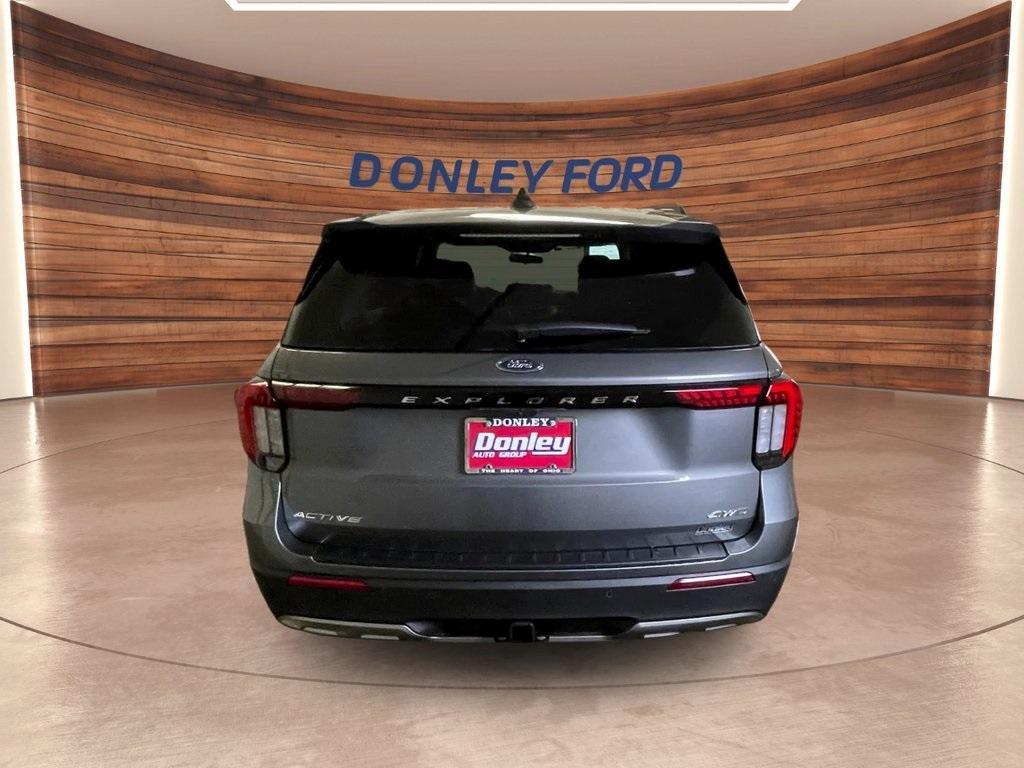 new 2025 Ford Explorer car, priced at $47,150