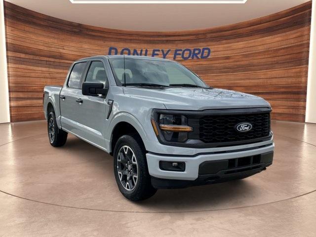 new 2024 Ford F-150 car, priced at $45,070