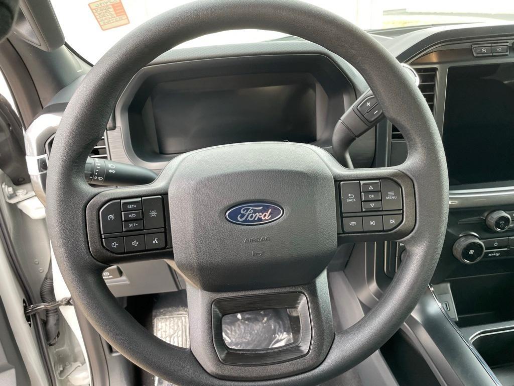 new 2024 Ford F-150 car, priced at $45,070