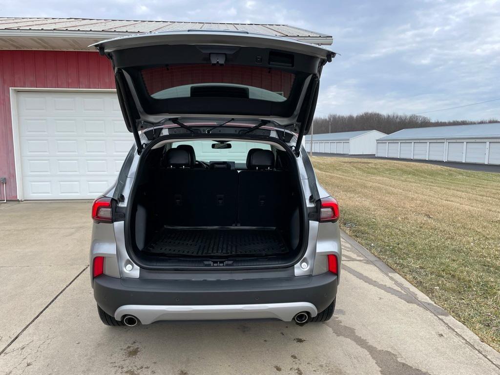 used 2024 Ford Escape car, priced at $35,905