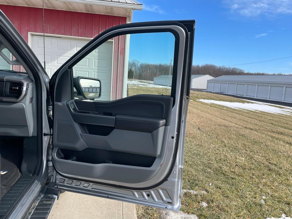 new 2024 Ford F-150 car, priced at $51,393