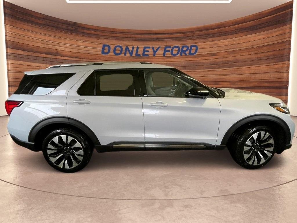 new 2025 Ford Explorer car, priced at $55,223