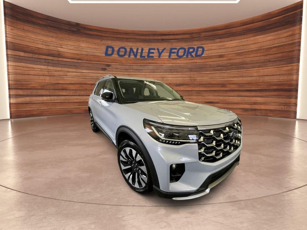 new 2025 Ford Explorer car, priced at $55,223