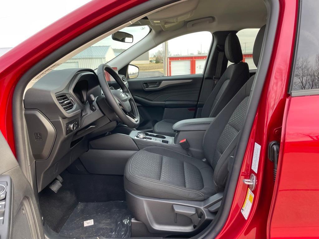 new 2025 Ford Escape car, priced at $32,548