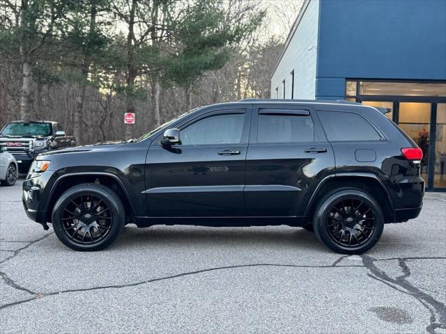 used 2016 Jeep Grand Cherokee car, priced at $17,491