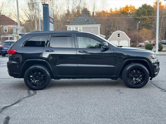 used 2016 Jeep Grand Cherokee car, priced at $17,491