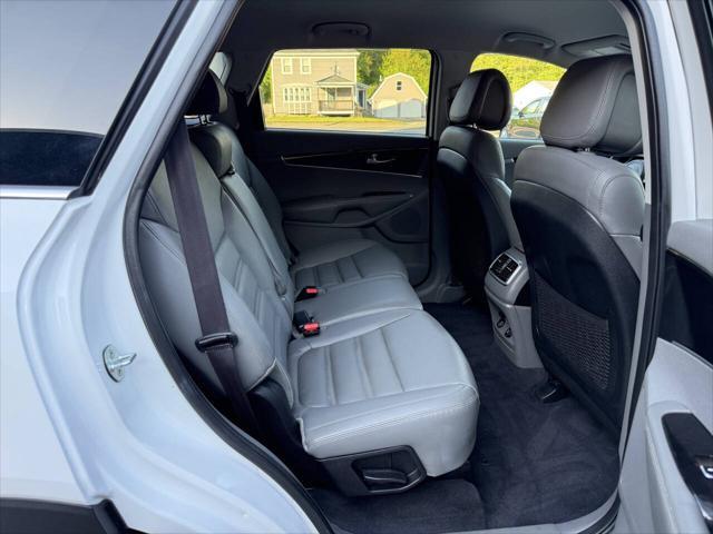 used 2016 Kia Sorento car, priced at $14,567