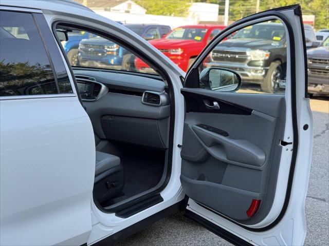 used 2016 Kia Sorento car, priced at $14,567