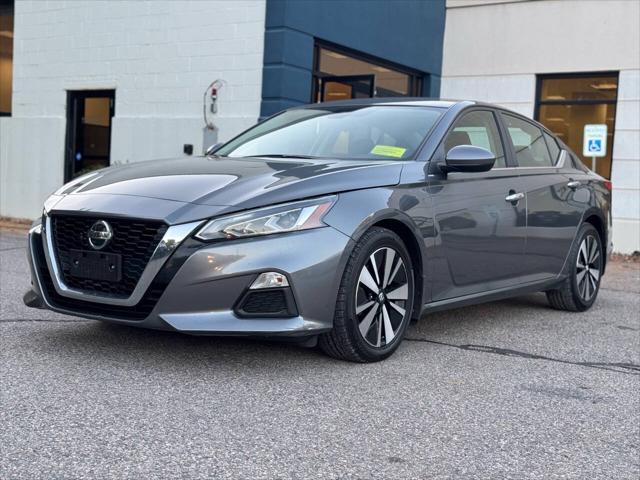 used 2022 Nissan Altima car, priced at $17,567