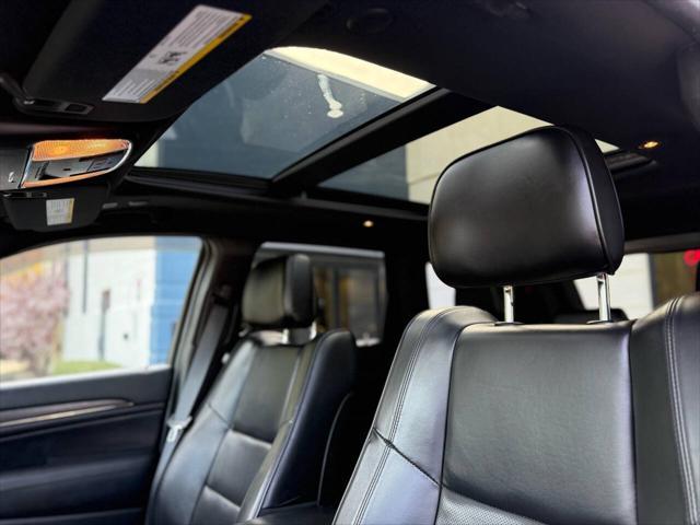 used 2020 Jeep Grand Cherokee car, priced at $30,567
