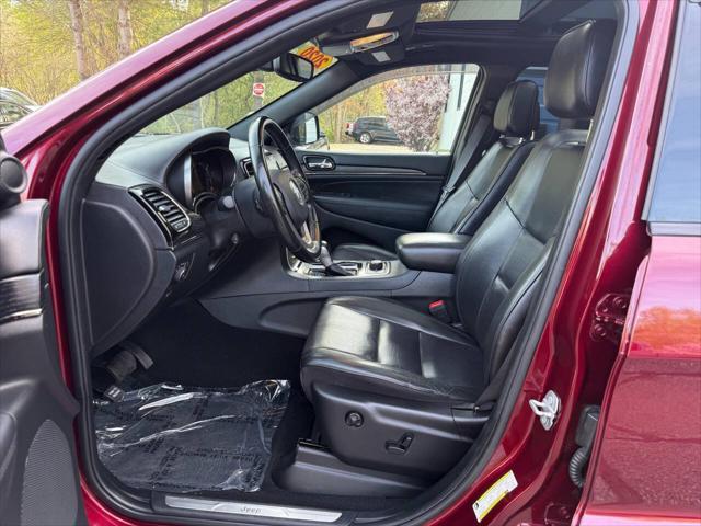 used 2020 Jeep Grand Cherokee car, priced at $30,567