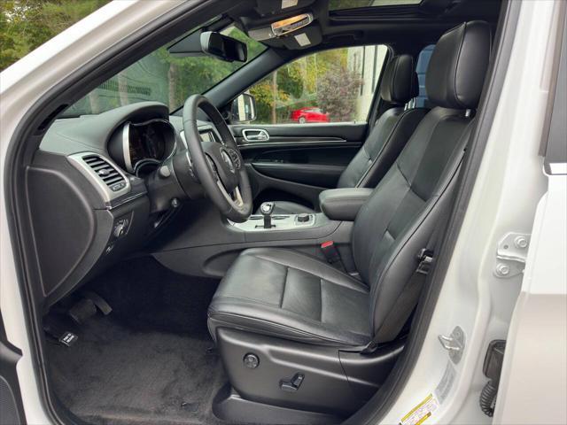 used 2015 Jeep Grand Cherokee car, priced at $16,879