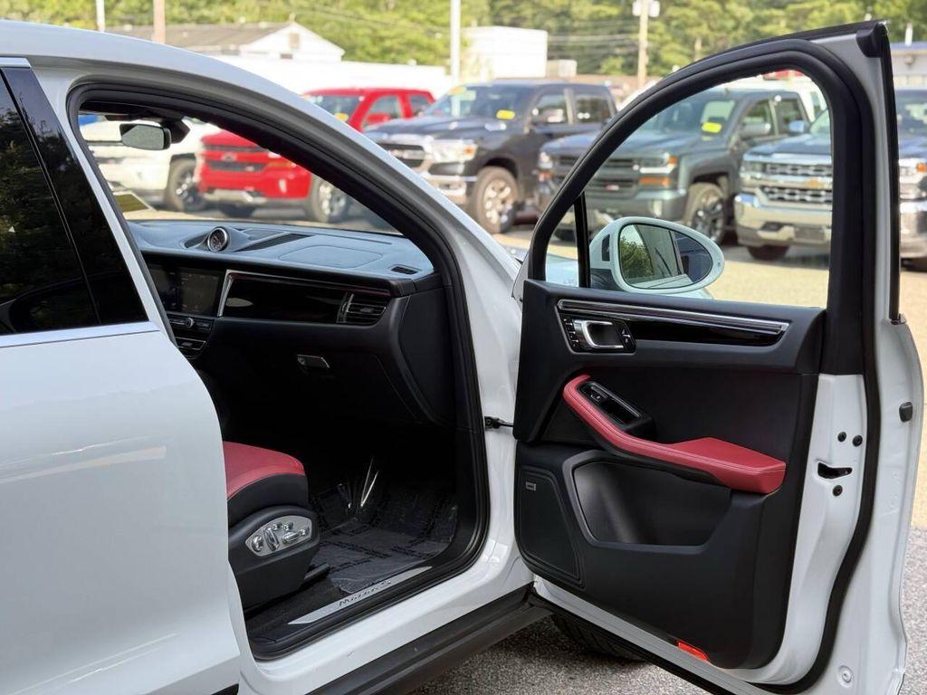 used 2020 Porsche Macan car, priced at $29,991