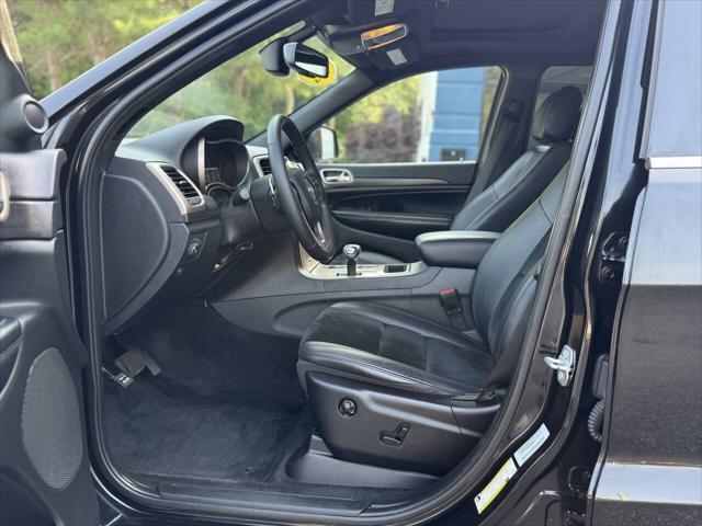 used 2015 Jeep Grand Cherokee car, priced at $12,991