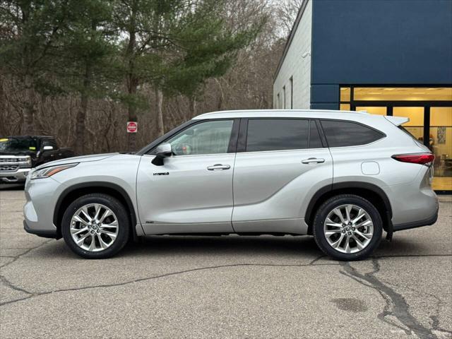 used 2021 Toyota Highlander Hybrid car, priced at $40,991