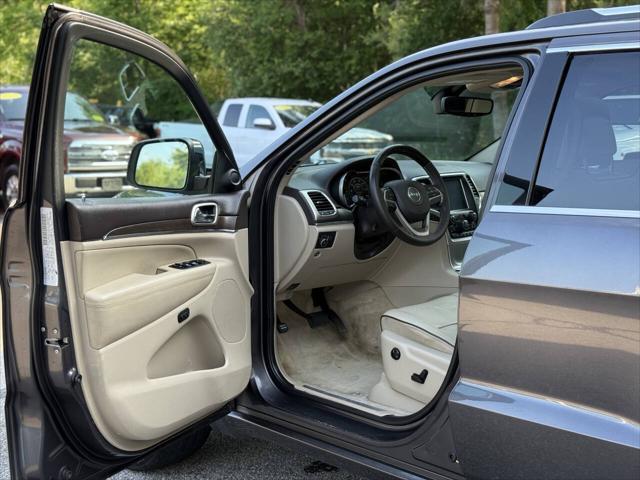 used 2017 Jeep Grand Cherokee car, priced at $15,991