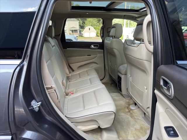used 2017 Jeep Grand Cherokee car, priced at $15,991