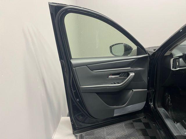 new 2025 Mazda CX-90 car, priced at $38,914