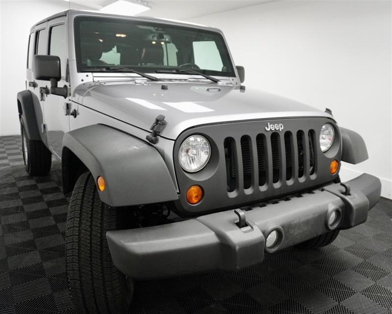 used 2013 Jeep Wrangler Unlimited car, priced at $17,995