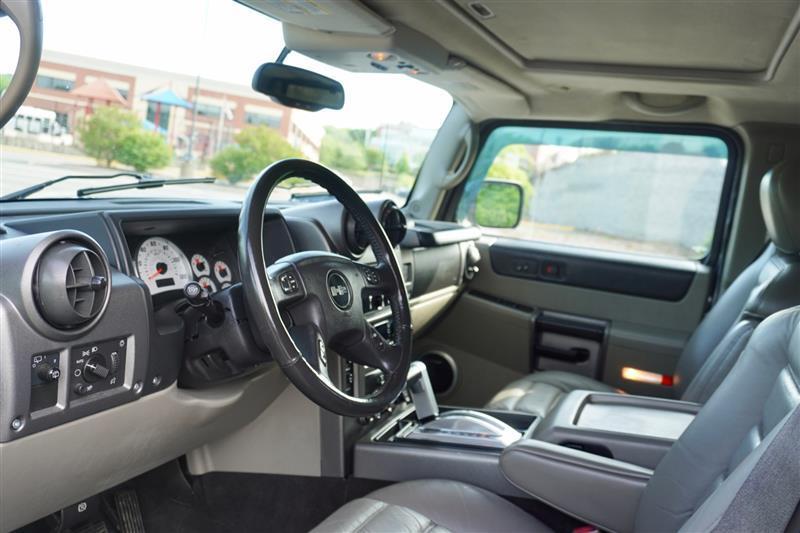 used 2004 Hummer H2 car, priced at $19,995