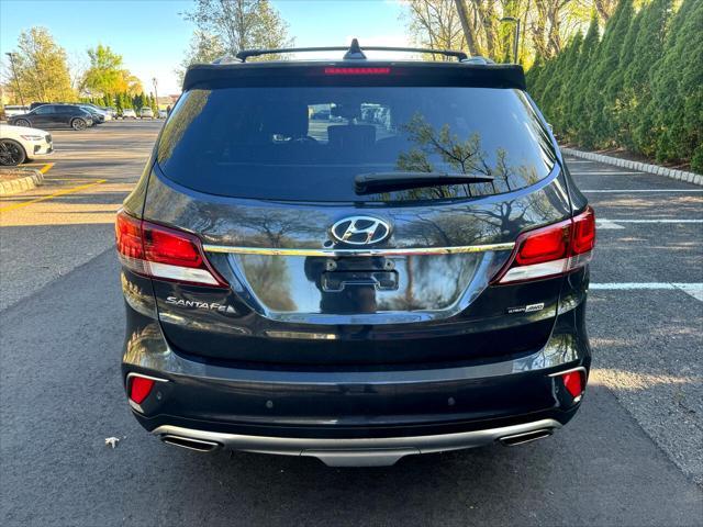 used 2018 Hyundai Santa Fe car, priced at $17,995