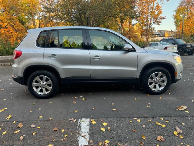 used 2009 Volkswagen Tiguan car, priced at $4,495