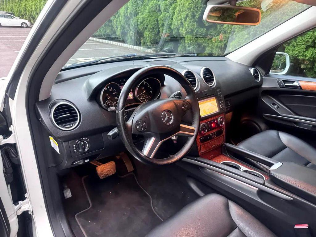 used 2009 Mercedes-Benz M-Class car, priced at $5,995