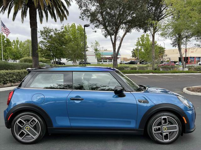used 2022 MINI Hardtop car, priced at $17,990
