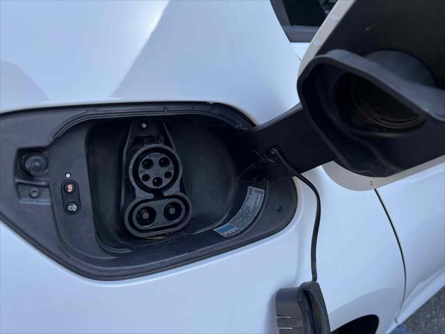 used 2016 Volkswagen e-Golf car, priced at $7,990