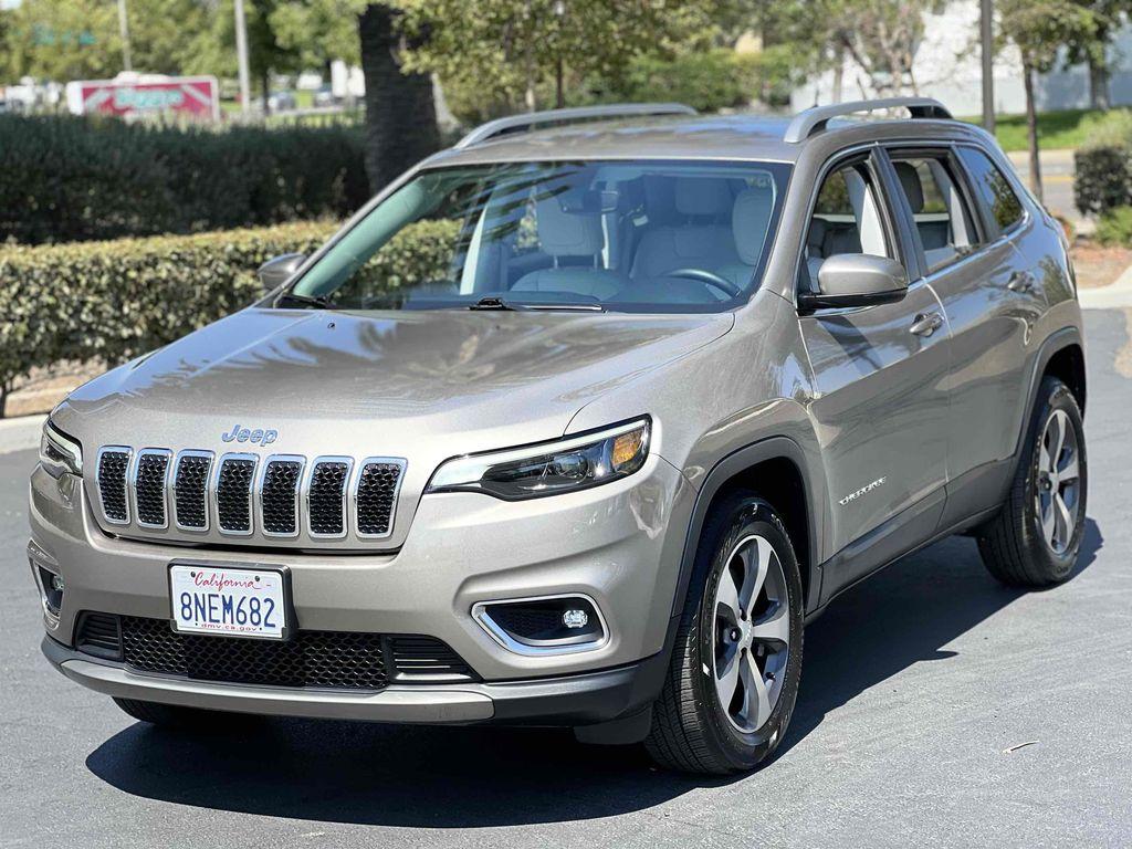 used 2019 Jeep Cherokee car, priced at $11,900