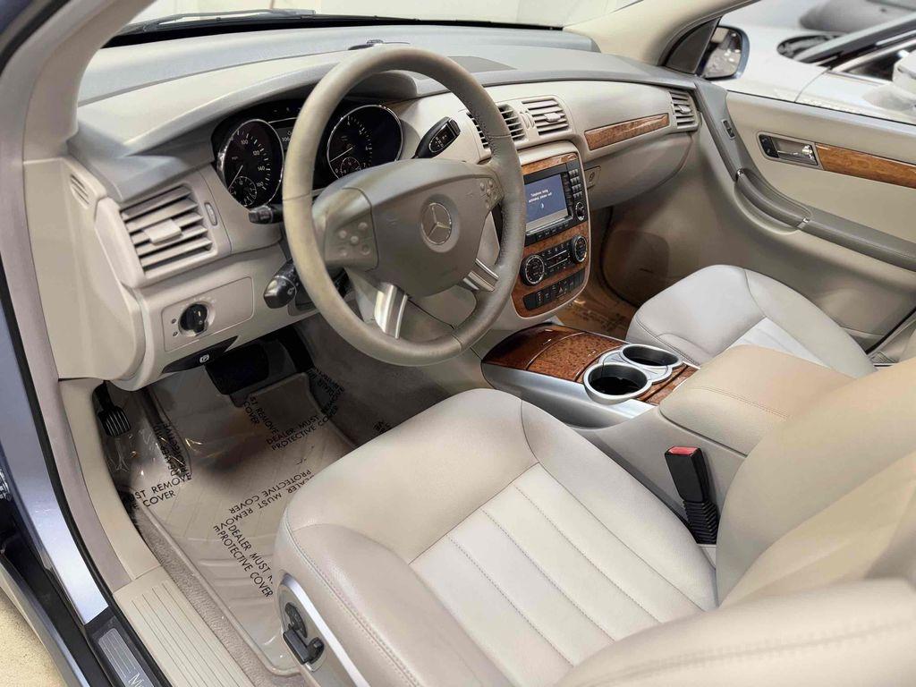 used 2007 Mercedes-Benz R-Class car, priced at $8,500