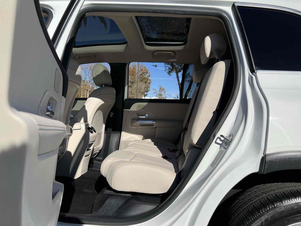 used 2021 Mercedes-Benz GLB 250 car, priced at $19,500