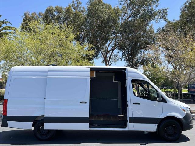 used 2021 Mercedes-Benz Sprinter 2500 car