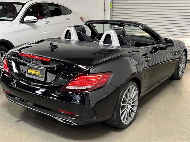 used 2020 Mercedes-Benz SLC 300 car