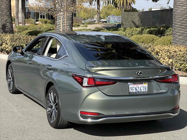 used 2023 Lexus ES 300h car, priced at $34,900