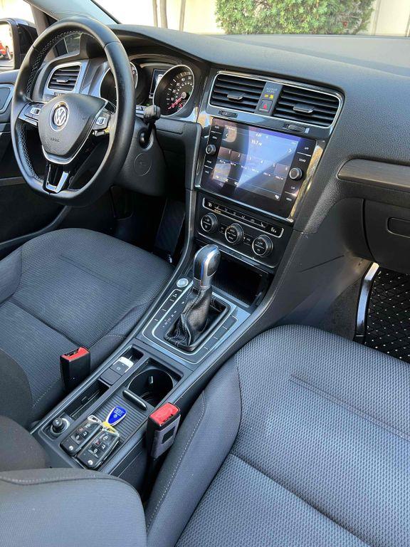 used 2018 Volkswagen e-Golf car, priced at $9,500